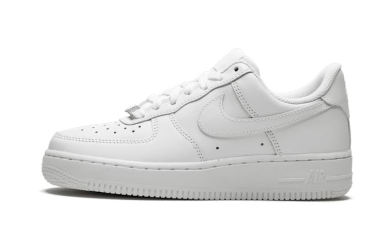 Nike Air Force 1 Low 07 Triple White - Image 1